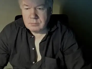 Chaturbate Live Sex Cam of holgerhb53