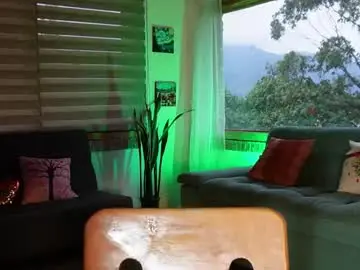 Chaturbate Best live sex cam show of kozzy_