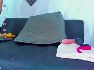 Chaturbate Live Sex Cam of piggy_eddy