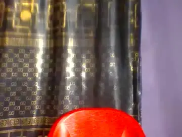 Chaturbate Live Sex Cam of silver_baby06