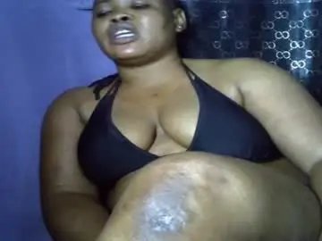 Chaturbate Live Sex Cam of silver_baby06