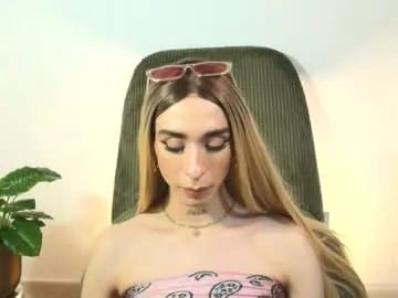Chaturbate Live Sex Cam of arivega