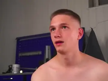 Chaturbate Sex Chat of dustyn_fox