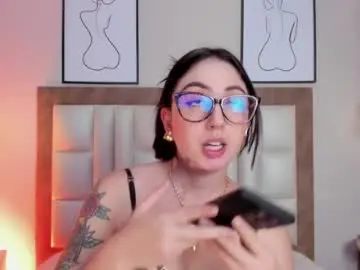 Chaturbate Free Live Porn of emilyywatson