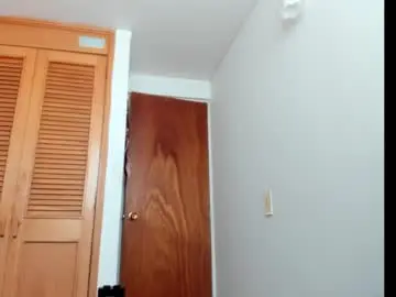 Chaturbate Nude Webcam of lindsaystonne