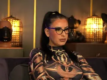 Chaturbate Live Sex of mistresskellykent