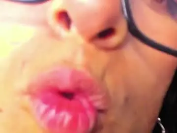 Chaturbate Adult Video Chat of _kiramoon__