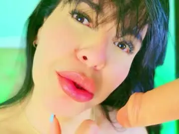 Chaturbate Private Sex Chat of charlootteevans