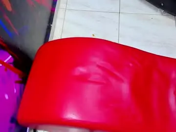 Chaturbate Live Sex Cam of crazy_sexvip