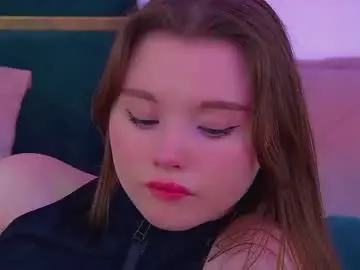 Chaturbate Free Porn Cam of keiraace