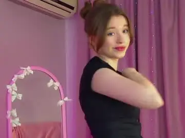 Chaturbate Live Sex Cam of keiraace