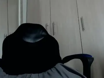 Chaturbate Live Sex of nassh_18