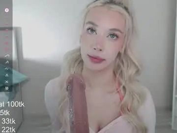 Chaturbate Best live sex cam show of vickyfuckingdoll