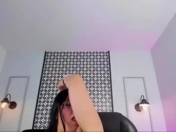 Chaturbate Nude Webcam of amber_gold113