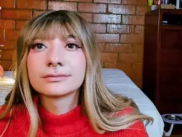 Chaturbate Free Porn Cam of annycolin