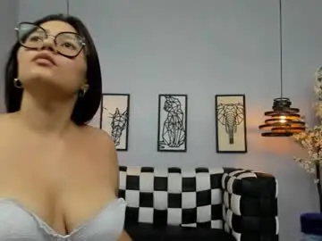 Chaturbate Sex Cam of mia_curvyy
