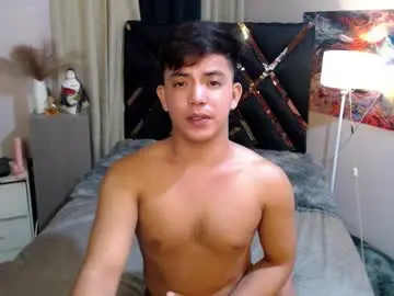 Chaturbate Adult Video Chat of yourasian_bradley