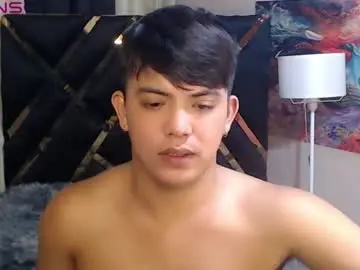Chaturbate Free Live Porn of yourasian_bradley