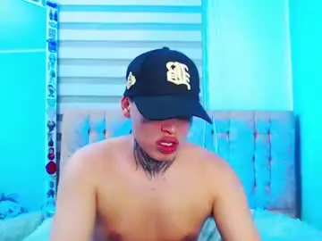 Chaturbate Live Porn of _justinmoon2