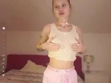 Chaturbate Live Sex Cam of sweetyoops