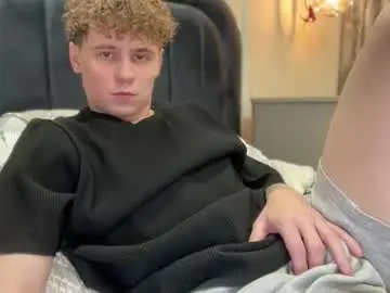 Chaturbate Live Porn of tyler_garrner