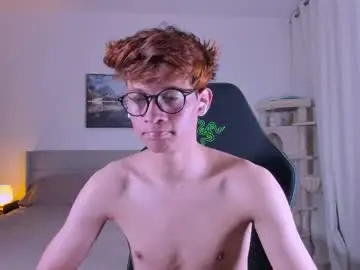 Chaturbate Adult Webcams of alejandroalvarez1613