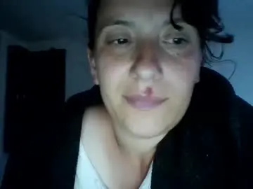 Chaturbate Live Porn of alma_amy