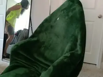 Chaturbate Live Sex Cam of butterflybootyy