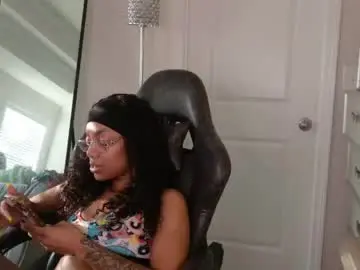 Chaturbate Adult Webcams of butterflybootyy
