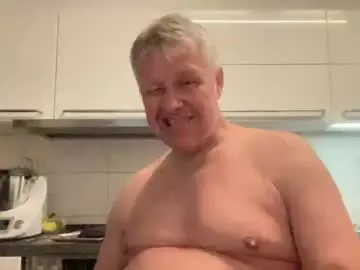 Chaturbate Live Sex Cam of devon_nite