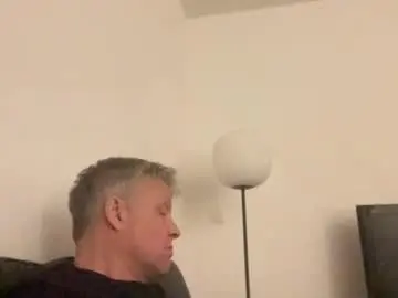 Chaturbate Sex Cam of devon_nite