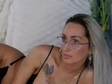Chaturbate Watch Live Sex Cams of isabelleethan