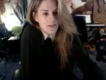 Chaturbate Nude Webcam of katiecutie_5