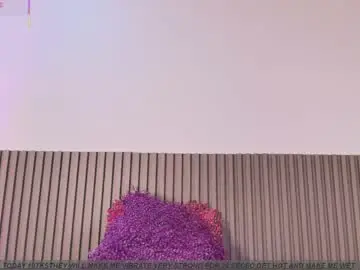 Chaturbate Sex Cam of kenia_sweetie