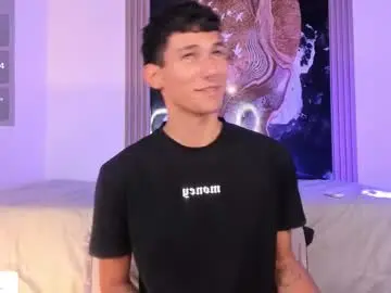 Chaturbate Free Live Porn of kingparker1