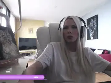 Chaturbate Adult Webcam of tinykylie