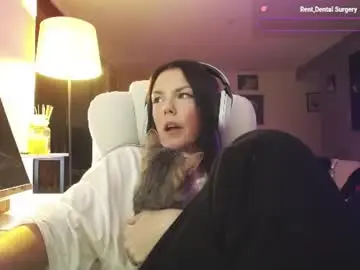 Chaturbate Free Live Porn of tinykylie