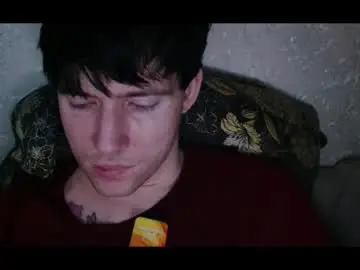 Chaturbate Free Porn Cam of vitiligoboyy