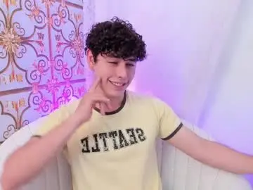 Chaturbate Watch Live Sex Cams of hansboy_