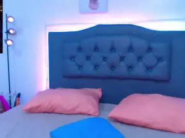 Chaturbate Live Sex Cam of candy_lux_