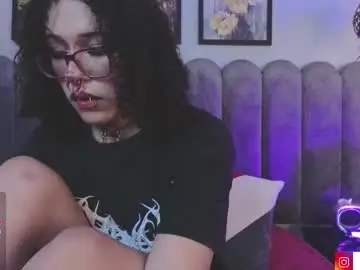 Chaturbate Live Sex Cam of dark_nina_