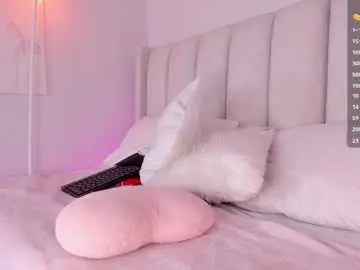 Chaturbate Nude Webcam of your_petite18