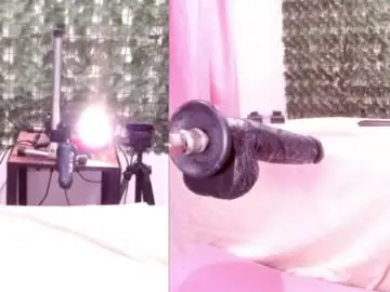 Chaturbate Nude Webcam of _lia_stone