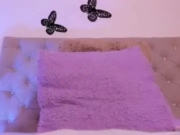 Chaturbate Live Sex Cam of rosse_alice_