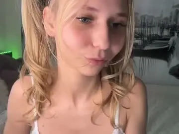 Chaturbate Live Sex Cam of anyaa777