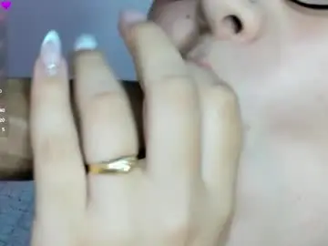 Chaturbate Best live sex cam show of pamelaa_moon