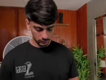 Chaturbate Adult Webcam of russ_w8