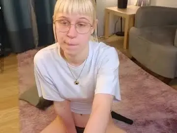 Chaturbate Live Sex of call_me_heaven