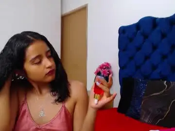 Chaturbate Live Sex Cam of lili666_