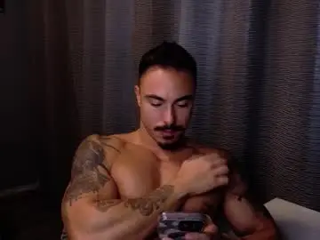 Chaturbate Live Porn of master_lukass
